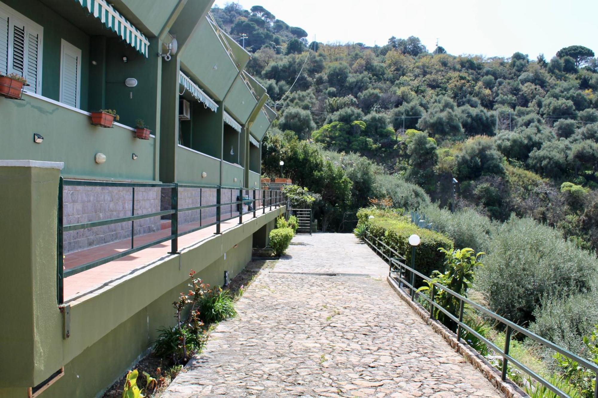 Yoursea Home Sant'Ambrogio  Bagian luar foto