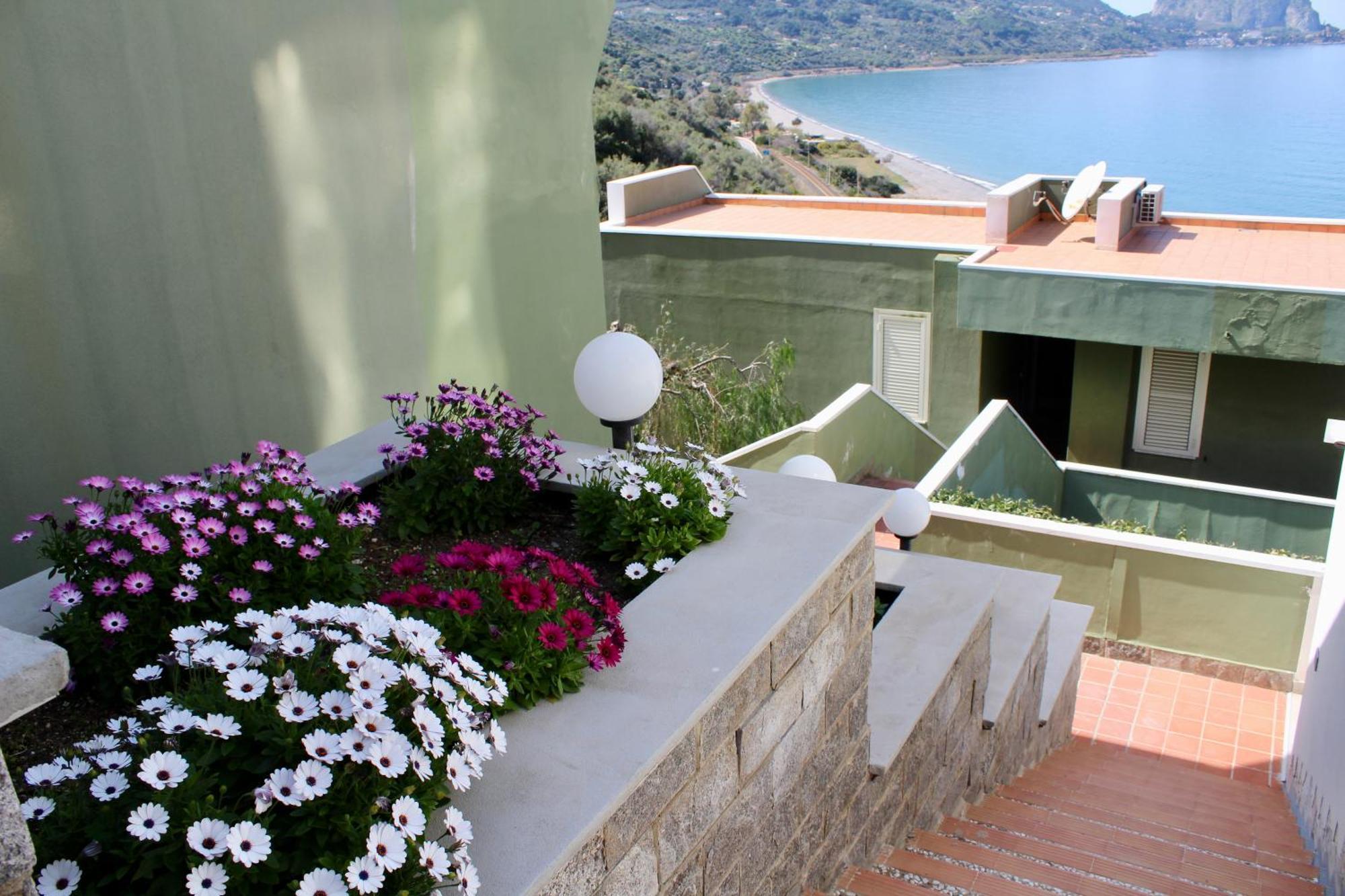 Yoursea Home Sant'Ambrogio  Bagian luar foto